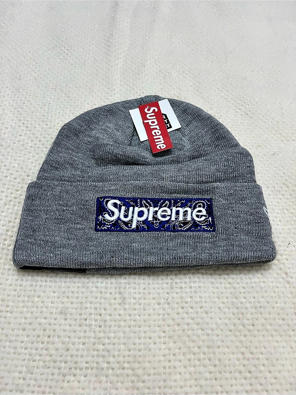 Supreme x New Era Bandana Box Logo Beanie Heather Grey Gray